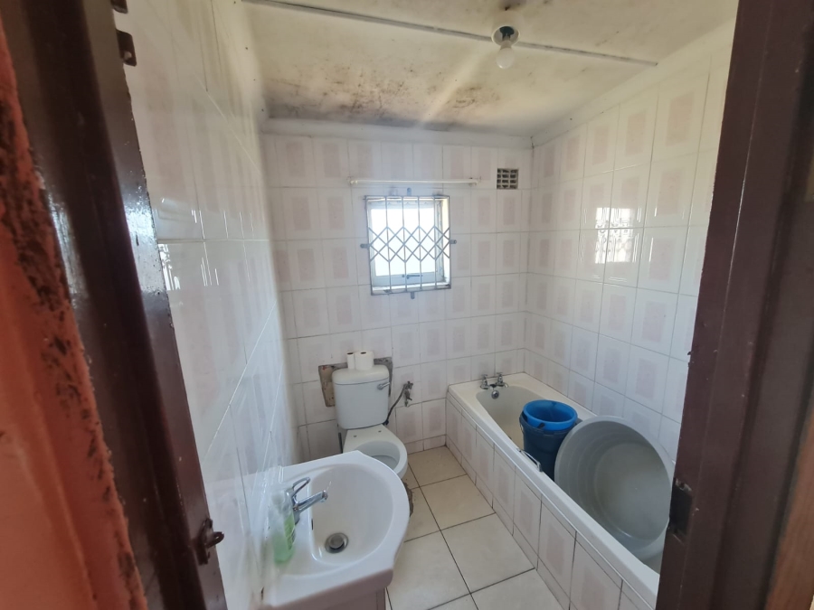 2 Bedroom Property for Sale in Mdantsane Nu 3 Eastern Cape